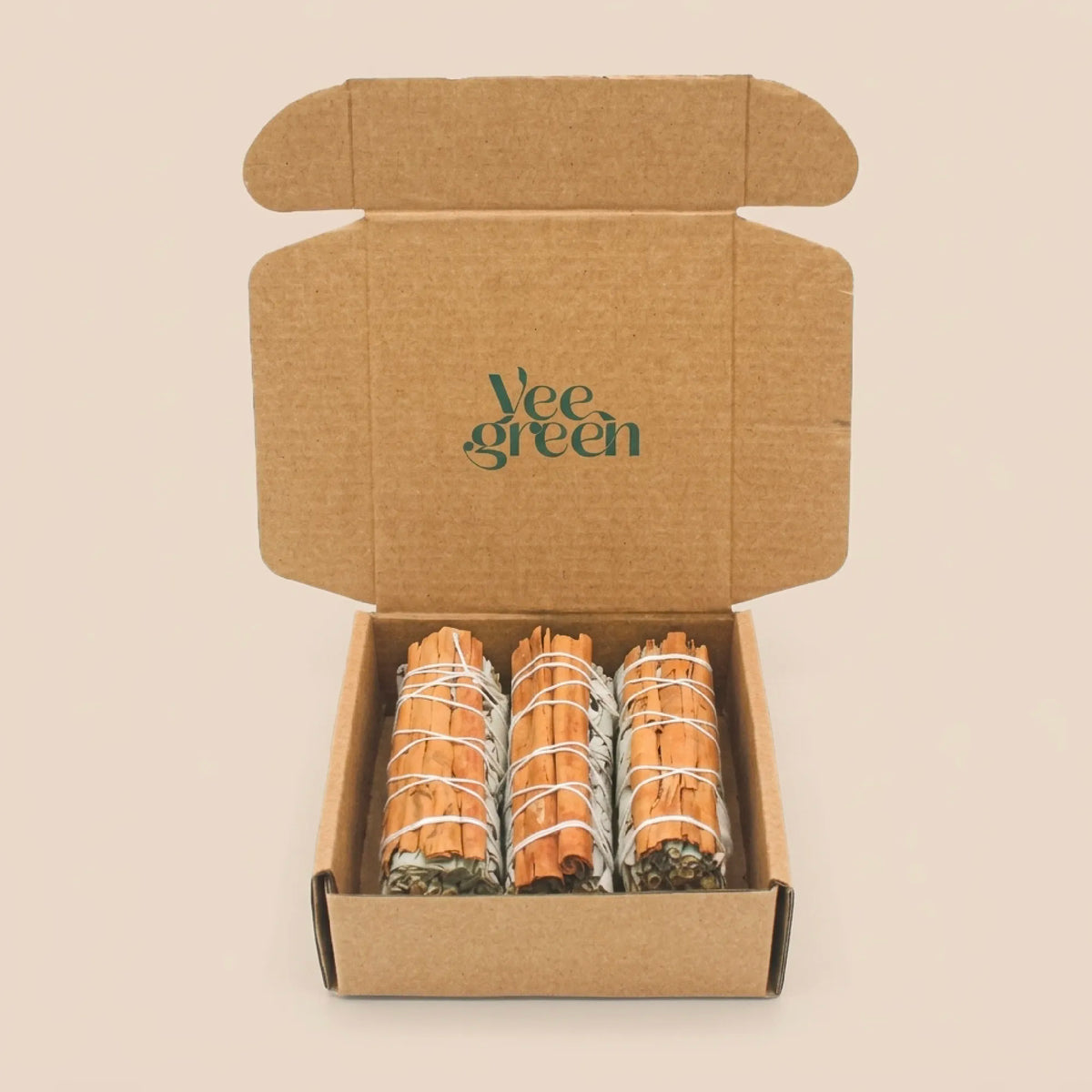 White & cinnamon sage